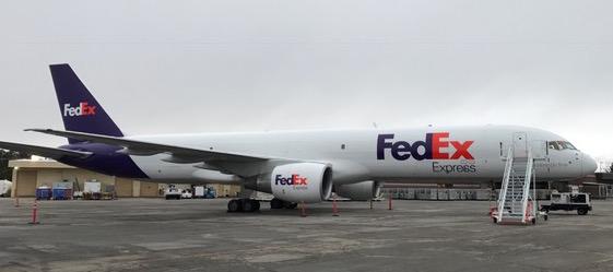 BogiDope, FedEx B-757 on the ramp.