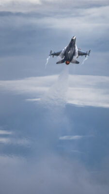 US fighters generate airpower at Andersen AFB