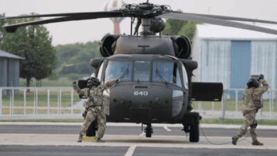 FE7FF7F2-7A75-43E5-ABAA-4D5070533BFF